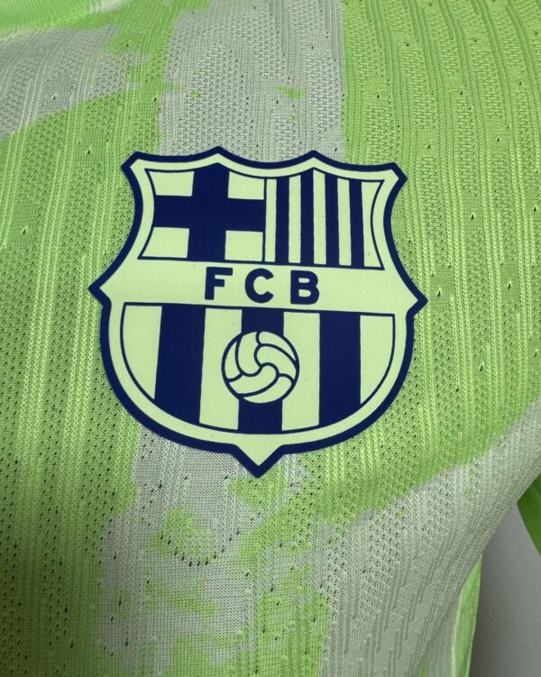 ⁦FC Barcelona Third Jersey 2024/25⁩ - الصورة ⁦4⁩