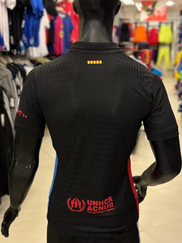 ⁦FC Barcelona Away Jersey 2024/25⁩ - الصورة ⁦10⁩