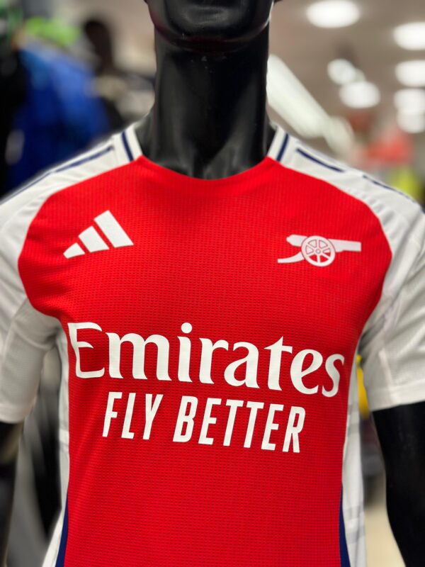 ⁦Arsenal FC (Home) Jersey 2024\25⁩ - الصورة ⁦2⁩