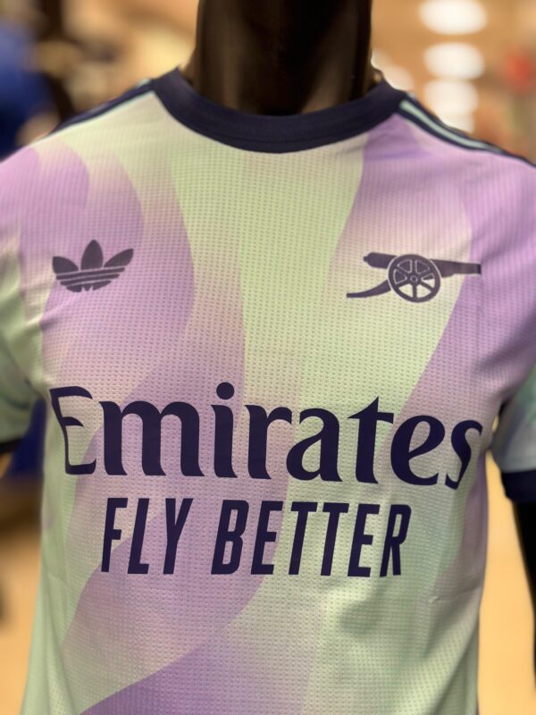 ⁦Arsenal FC Third Shirt Jersey 2024\25⁩ - الصورة ⁦3⁩