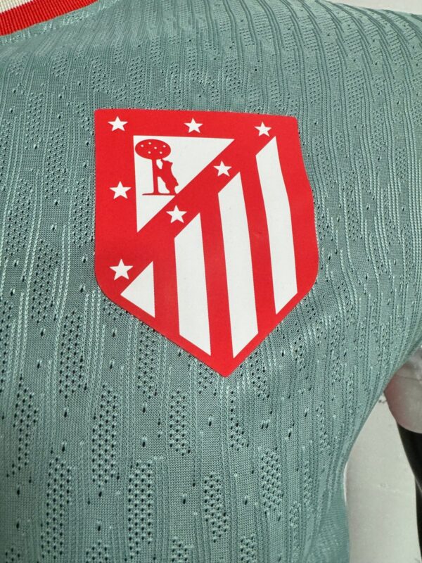 ⁦Atlético Madrid Away Jersey 2024/25⁩ - الصورة ⁦4⁩