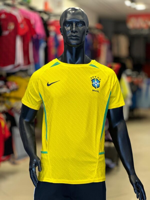⁦Brazil (Home) Jersey 2002⁩ - الصورة ⁦7⁩